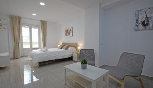 Studio Apartment