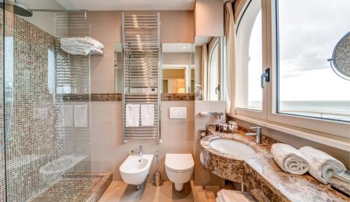 Suite with Sea View