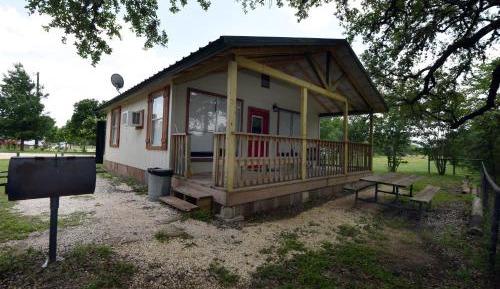 Two-Bedroom Cabin with Two Queen Beds - Sofa Bed 1