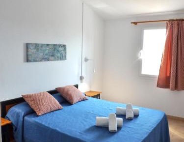 One-Bedroom Apartment (2 Adults)