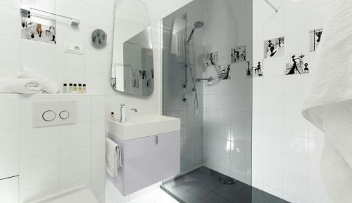 Superior Double Room with Side Sea View