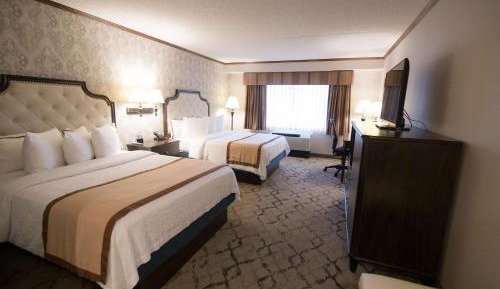 Queen Room with Two Queen Beds - Non-Smoking