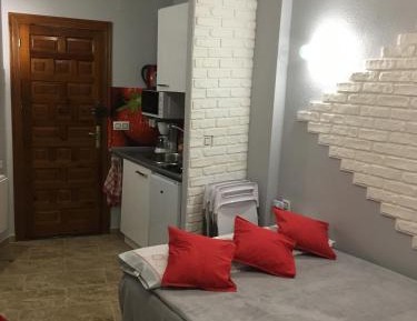 Studio Apartment
