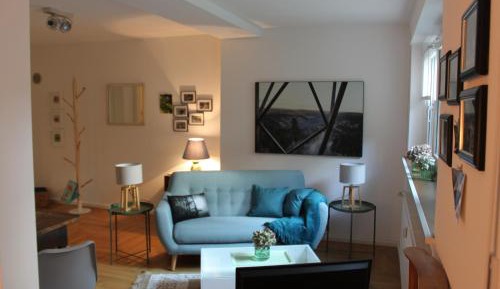 Apartment with Garden View
