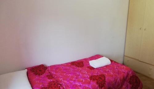 Standard Single Room with Shared Bathroom