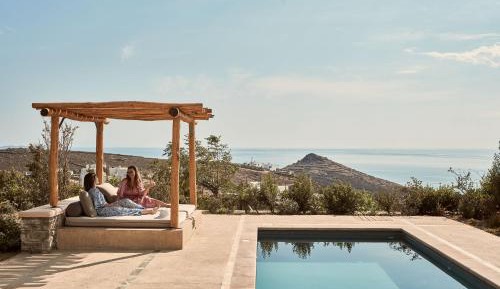 Seven-Bedroom adjoining Villas with Private Pool