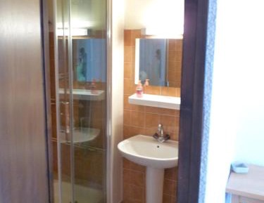 Double or Twin Room with Mountain View