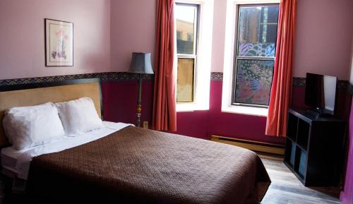 Queen Room