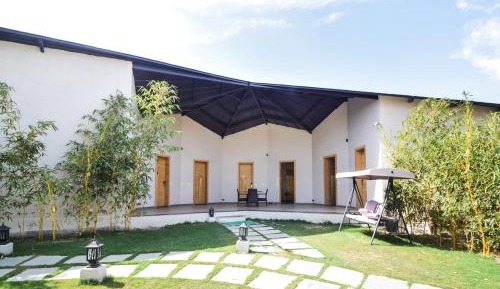 Patang Cottage (with Open to Sky Hot Tub)
