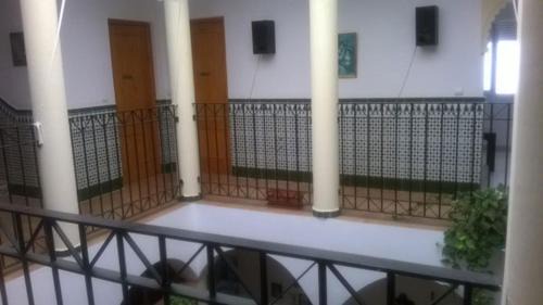 Standard Double Room with Shared Bathroom