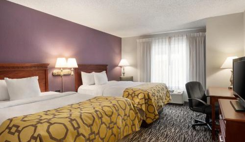 Queen Room with Two Queen Beds - Non-Smoking