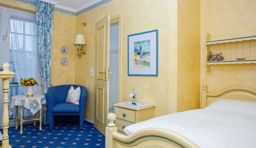 Single Room Nr 4 with Terrace