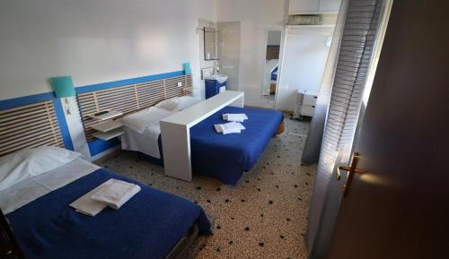 Triple Room with Shared Bathroom
