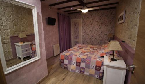 Twin Room with Private Bathroom