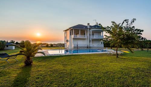 Villa with Private Pool