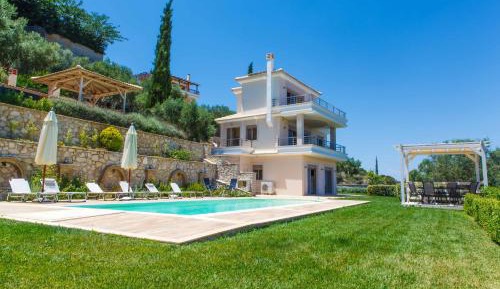 Villa with Private Pool