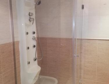Large Single Room