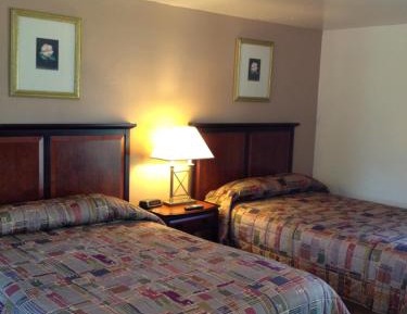 Double Room with Two Double Beds - Non-Smoking
