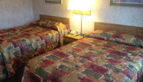 Double Room with Two Double Beds - Non-Smoking