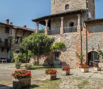 Suite with Garden View