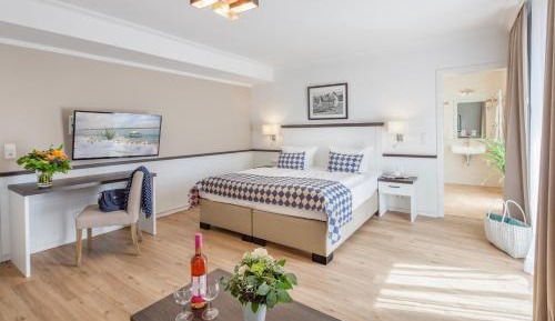 Large Double Room
