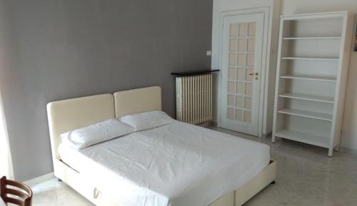 Double or Twin Room with Shared Bathroom