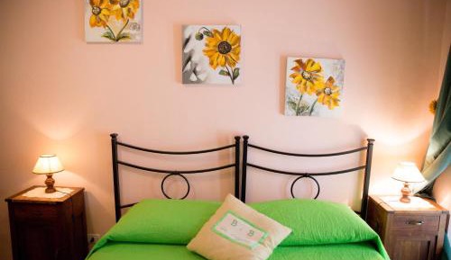 Double or Twin Room with Bathroom