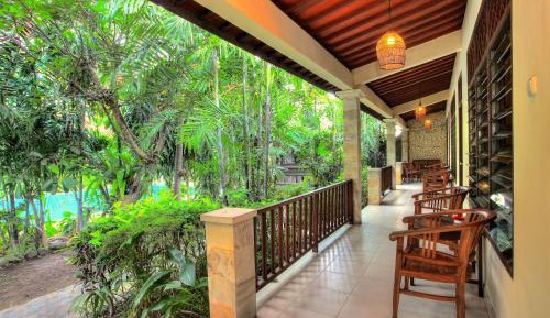 Double Room with Pool View
