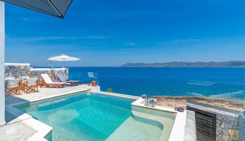 Villa - Beach Front