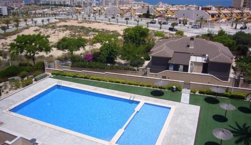 Studio Apartment with Sea View