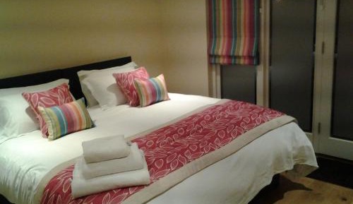 Double or Twin Room with Shower