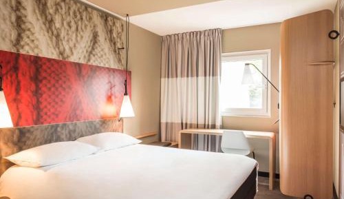 Standard Room with 1 Double Bed