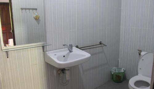 Double or Twin Room with Shower