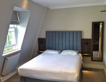 Deluxe Queen Room with Two Queen Beds