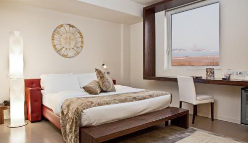 Double or Twin Room with View