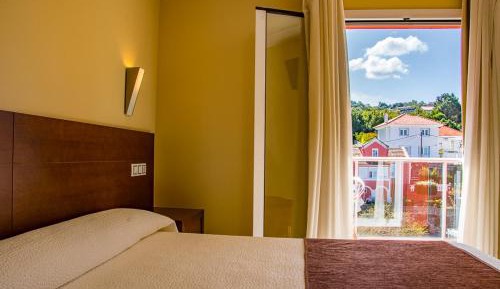 Double or Twin Room without Sea View