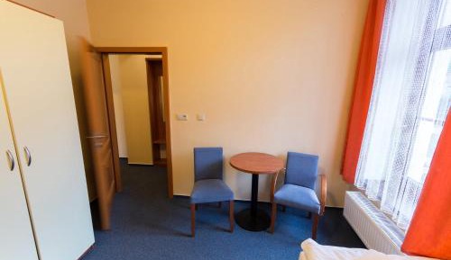 Quadruple Room with Bathroom