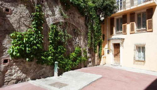 Apartment with Terrace