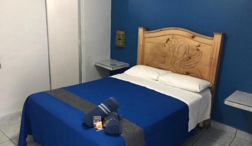 Double Room (one double bed)