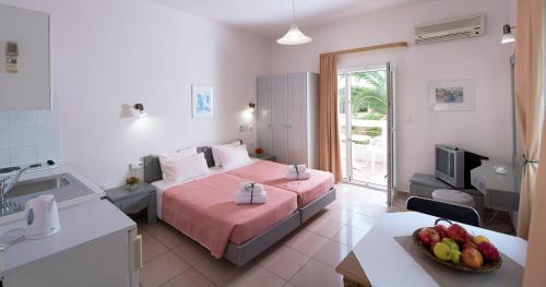 Double Studio with Garden View 