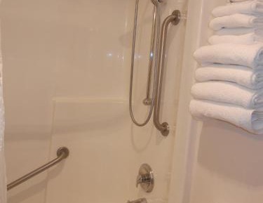 Studio - Disability Access - Non Pet Friendly
