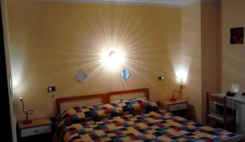 Quadruple Room with Private Bathroom