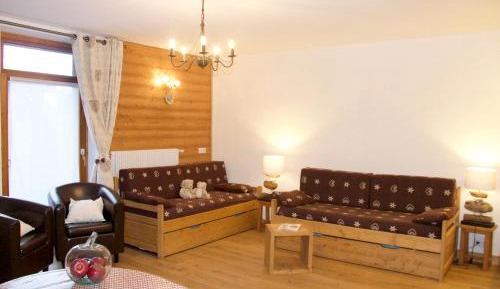 One-Bedroom Apartment (6 Adults) - 1