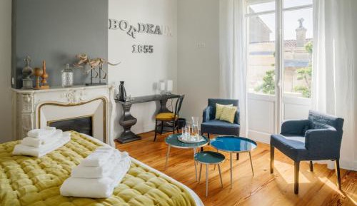Double or Twin Room with Private Bathroom
