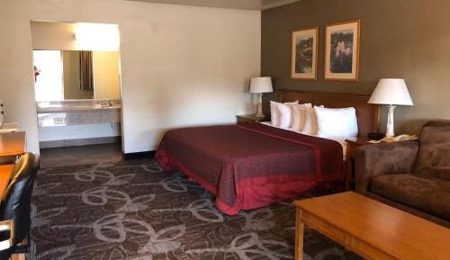 King Room - Disability Access/Non-Smoking