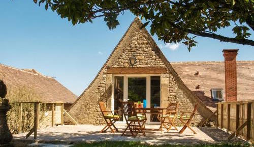 Six-Bedroom Holiday Home
