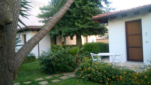 Studio (2 Adults)