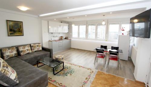 Penthouse Apartment