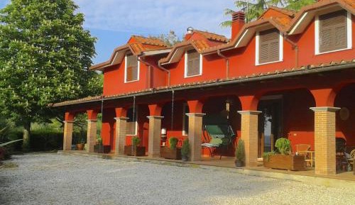 Four-Bedroom Holiday Home
