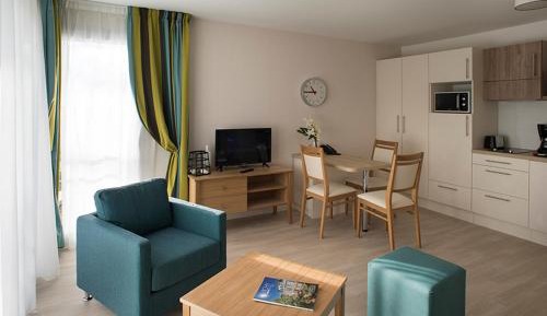 Two-Bedroom Apartment with Terrace